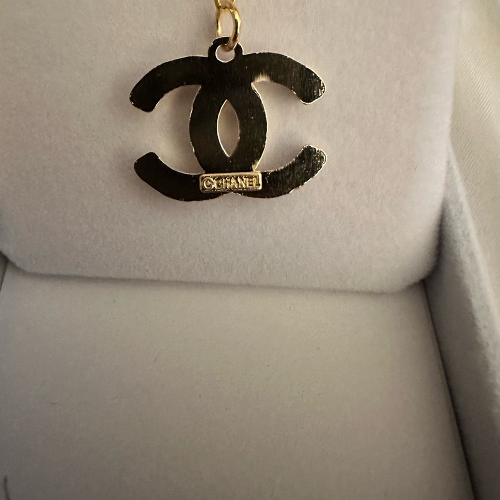 Custom Zipperpull pendant necklace - Picture 5 of 5